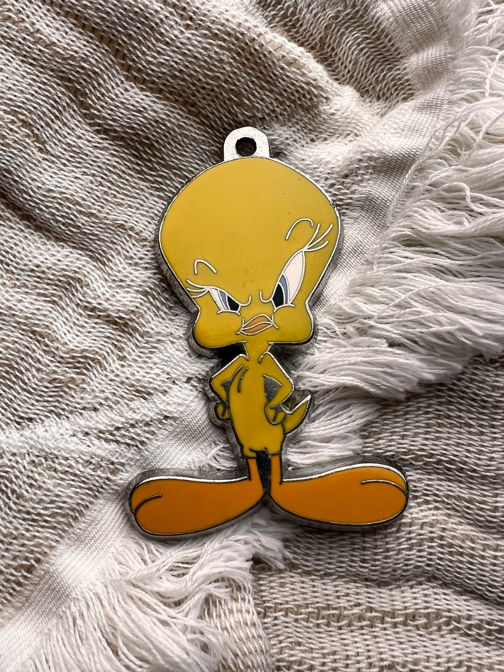 VINTAGE 2002 Looney Tunes Tweety Bird Yellow Charm Pendant